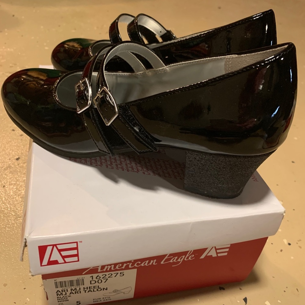 Youth size 5 dressy heels